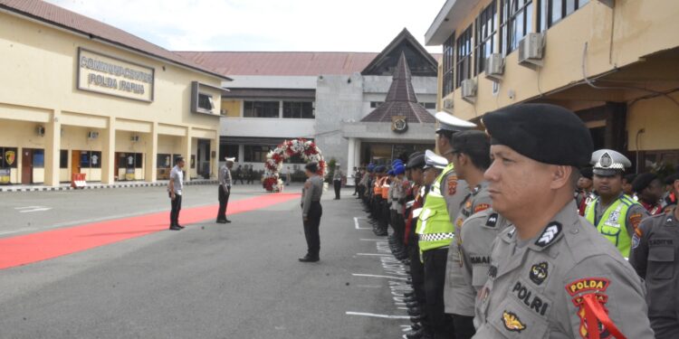 Polda Papua Perkuat Pengamanan Titik Strategis pada Hari Keempat Operasi Lilin Cartenz-2025