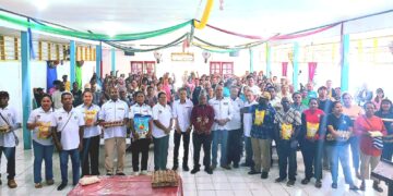 LPEC Papua Barat Daya Bagikan 250 Paket Sembako kepada Masyarakat PBD Di Kota Sorong