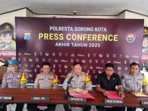 Kapolresta beserta PJU Jajaran Polresta Sorong