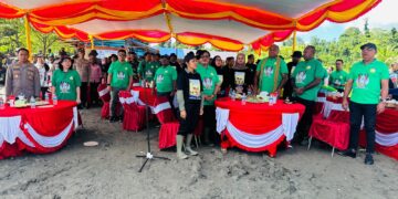 Lakukan Tanam Padi di Bonggo: Gubernur Berharap Papua Jadi Lumbung Padi di Tangah Papua